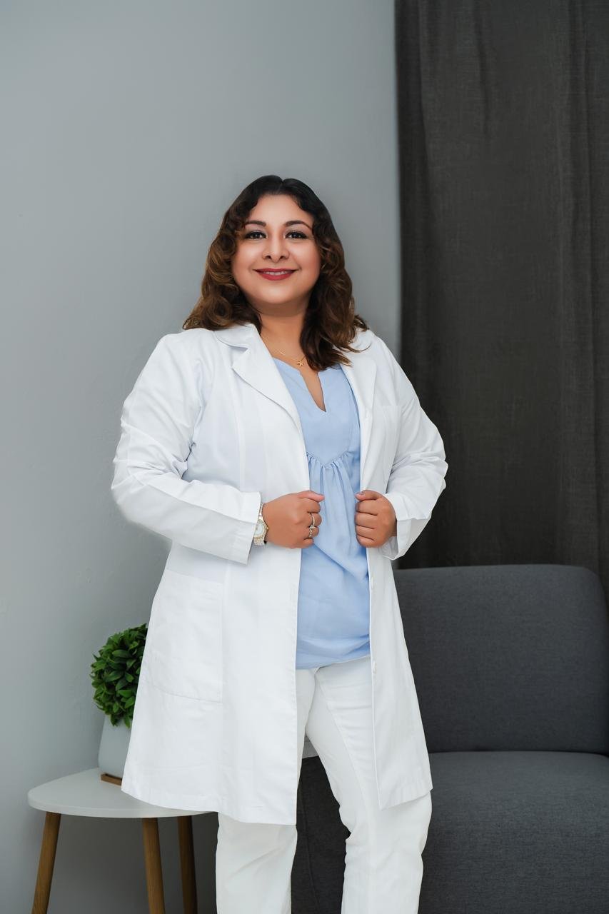 Dra. Gabriela Canché - Experta en mapeo de endometriosis y ultrasonido ginecológico Mérida